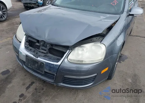 2006 Volkswagen Jetta Value Edition from USA, damaged, VIN 3VWPF81K56M789731